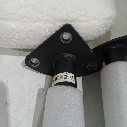 GYDUHYE SWIVEL UPHOLSTERED VELVET ACCENT CHAIR - 28.5" X 16" - WHITE (MODEL: LC1-10002-US-112-C042-1) image 4