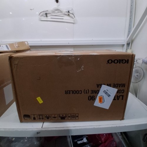 IGLOO MAXCOLD LATITUDE FLIP AND TOW WHEELED COOLER - 90QT- WHITE (MODEL:4905551) image 5