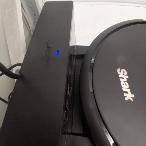 SHARK MATRIX ROBOT VACUUM - ROBO-VAC FOR CARPET & HARD FLOOR - WIFI/MOBILE APP COMPATIBLE - BLACK (MODEL: RV2310DDCA) image 2
