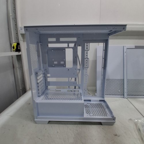 CORSAIR 6500X ATX MID TOWER CASE WITHOUT FANS - 19" X 13" X 19" - WHITE image 7