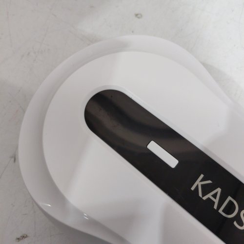 KADS AUTOMATIC WINDOW CLEANING ROBOT - 5600PA - WHITE (MODEL: HCR-31) image 2