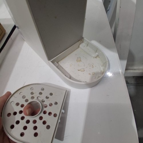 KEURIG K-MINI GO SINGLE SERVE K-CUP POD COFFEE MAKE -1.2 L - WHITE image 4