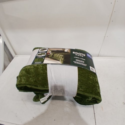 ROOTS HOME CHENILLE VELVET COMFORTER - QUEEN - GREEN (MODEL: 1806587) image 4