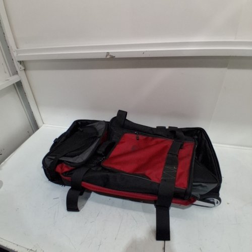 AMAZON BASICS RIPSTOP WHEELED TRAVEL DUFFEL BAG - TELESCOPING HANDLE - 35" - RED image 3