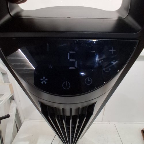 SEVILLE CLASSICS OSCILLATING TOWER FAN - BLACK (MODEL: 1704090) image 3