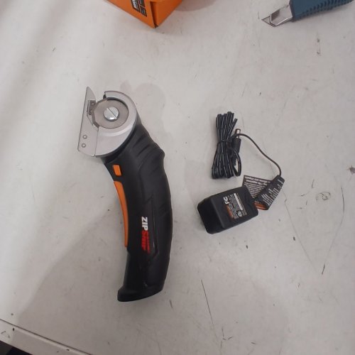 WORX ZIPSNIP CORDLESS ELECTRIC ROTARY CUTTER/SCISSORS - 4V - BLACK/ORANGE (MODEL: WX082L) image 2
