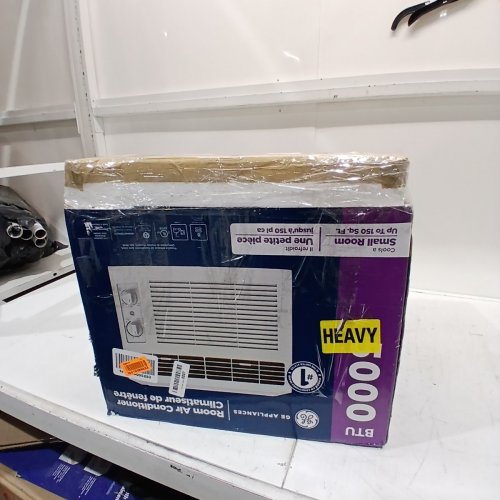 GE APPLIANCES ELECTRONIC WINDOW AIR CONDITIONER - 5,000 BTU - 150SQ.FT - WHITE (MODEL: AWAS05BWFC) image 5
