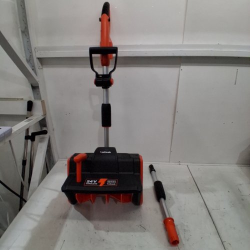 VOLTASK CORDLESS ELECTRIC SNOW SHOVEL WITH BATTERY & CHARGER - 13" - 24V - BLACK/ORANGE (MODEL: CSS001-130OR-CAVK/SS-20B) image 2