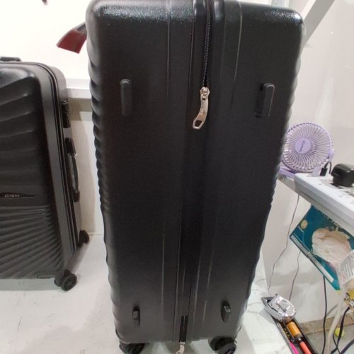4PC JOYWAY HARDSIDE LUGGAGE SET WITH SPINNER WHEELS AND TSA LOCK - 18"/20"/24"/28" - BLACK (MODEL:TR022) image 9