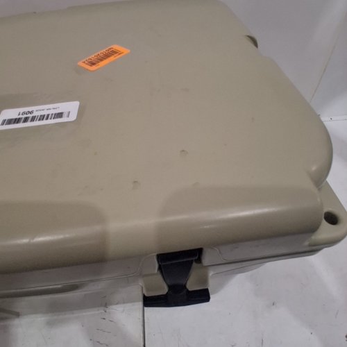 Yeti tundra insulated cooler - 35l - dessert tan image 4
