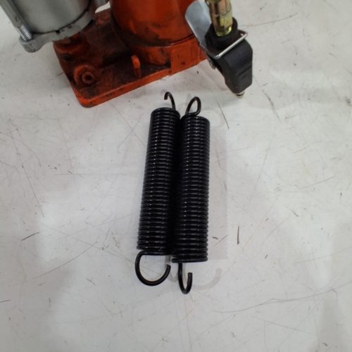 MANUAL HEAVY DUTY WELDED AIR HYDRAULIC BOTTLE JACK WITH PUMP - 20TON - ORANGE (MODEL: MR8004) image 3