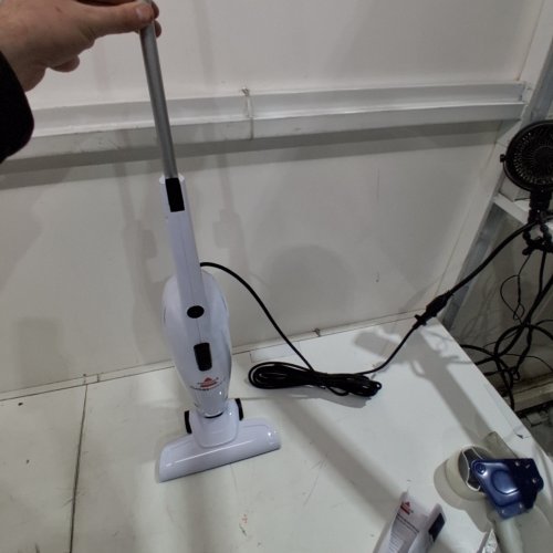 BISSELL FEATHERWEIGHT 3-IN-1 STICK/HAND VACUUM CLEANER - WHITE - (MODEL: 2033J) image 2