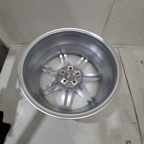 KANSEI ALLOY WHEEL - 18" X 8.5" - SILVER (MODEL: K17H-188516+35) image 4