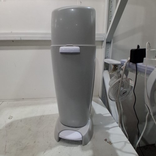 PLAYTEX DIAPER GENIE COMPLETE DIAPER PAIL SYSTEM - WHITE image 2
