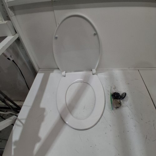 GARVEE SOFT CLOSE HINGE NON-SLIP ELONGATED TOILET SEAT - 18.2" - WHITE (MODEL: PH0-16EXDA3Y) image 3