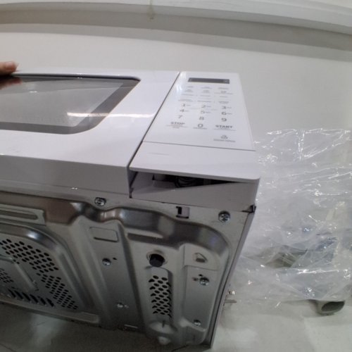 COMFEE COUNTERTOP MICROWAVE OVEN - 0.7 CU.FT/700W - WHITE (MODEL: CM-M201K(WH)) image 4