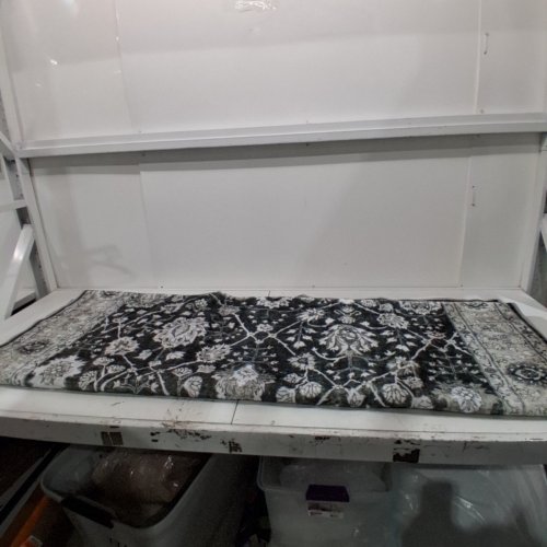 WASH LUXE MACHINE WASHABLE AREA RUG WITH BORDER & FLORAL MEDALLION PATTERN - 5FT X 7FT - DARK GREY/GREEN TONE (MODEL: TNC-27682) image 3