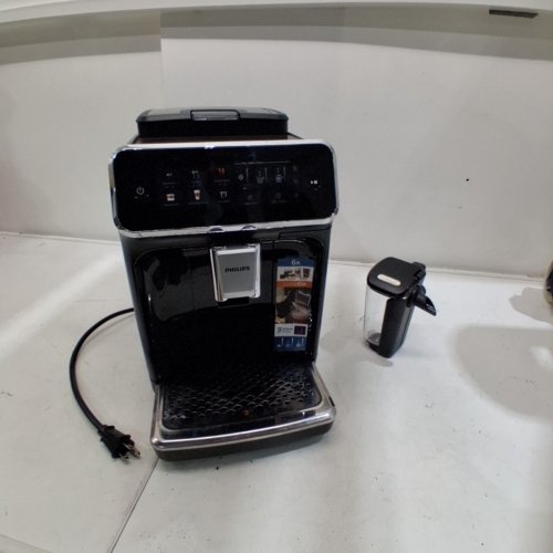 PHILIPS 3300 SERIES ULLY AUTOMATIC ESPRESSO MACHINE WITH LATTEGO MILK SYSTEM AND INTEGRATED GRINDER - GLOSSY BLACK (MODEL:EP3341/50) image 12