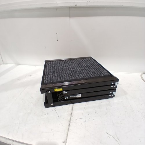 VEVOR METAL OUTDOOR VEHICLE DOG RAMP - 63" X 17" - BLACK (MODEL: 160*44) image 2
