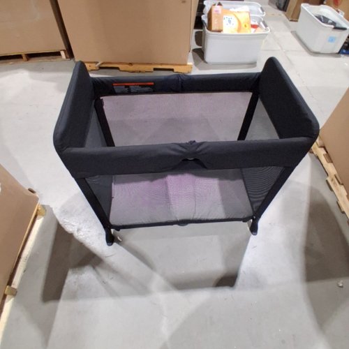 BUGABOO STARDUST PORTABLE TRAVEL COT/ PLAY YARD - 25" X 38.8" X 33.5" - BLACK (MODEL: STARDUST) image 2