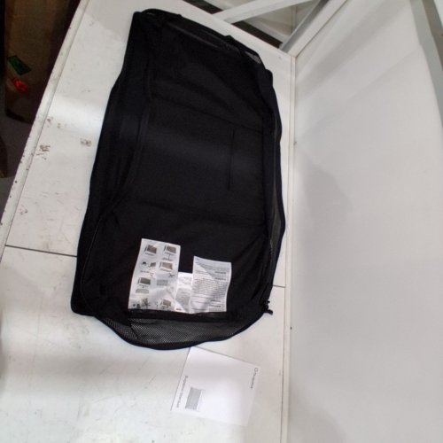 BUGABOO STARDUST PORTABLE TRAVEL COT/ PLAY YARD - 25" X 38.8" X 33.5" - BLACK (MODEL: STARDUST) image 5