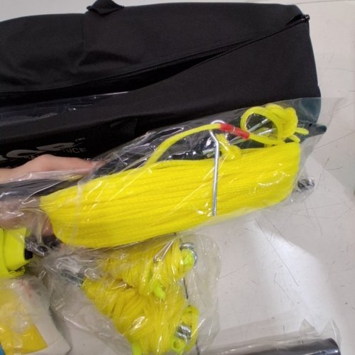 VEVOR OUTDOOR PORTABLE VOLLEYBALL NET SYSTEM, ADJUSTABLE HEIGHT STEEL POLES WITH PVC VOLLEYBALL, PUMP, CARRYING BAG - 32FT X 8FT - YELLOW/BLACK (MODEL:JH-201) image 3