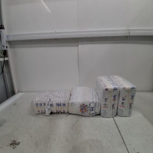 91PK HUGGIES LITTLE MOVERS DIAPERS - SIZE 5 - MICKEY MOUSE image 2