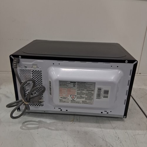 DANBY COUNTERTOP MICROWAVE - 700W - 0.7CU.FT - BLACK (MODEL: DBMW0721BBB) image 8