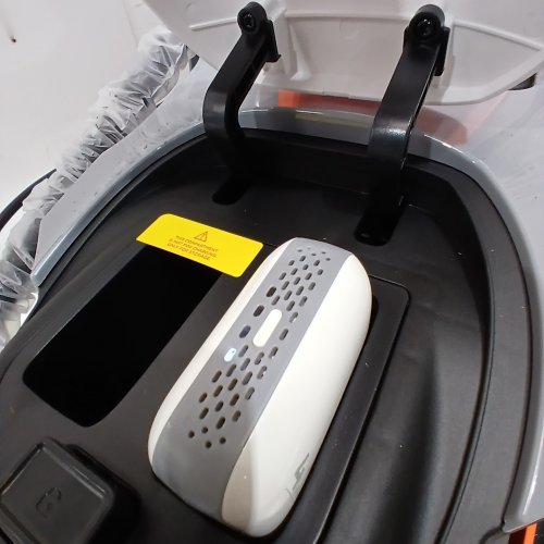 LITHELI CORDLESS LIGHT WEIGHT LAWN MOWER U20 HANDY - 20V - 13" - WHITE/GREY/ORANGE (MODEL: EGT010172) image 2