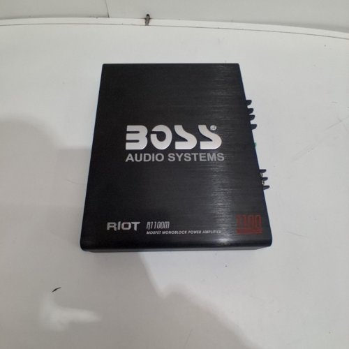 BOSS AUDIO SYSTEMS R1100M MONOBLOCK CAR AMPLIFIER - 1100 WATTS MAX POWER, 2/4 OHM STABLE, CLASS A/B, MOSFET POWER SUPPLY, REMOTE SUBWOOFER CONTROL, BLACK image 2