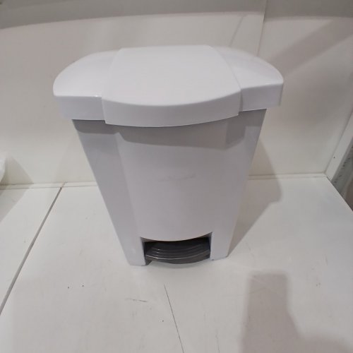 MISTRAL STEP-ON GARBAGE CAN - 19 L - WHITE image 2