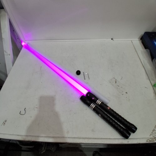2PK 2 -IN-1 DETACHABLE DUELING LIGHTSABER WITH 18 MOVIE SOUND EFFECTS, 24 COLOURS, 4 DUELING MODES, USB RECHARGEABLE - MULTICOLOUR (MODEL: XM3.0) image 3