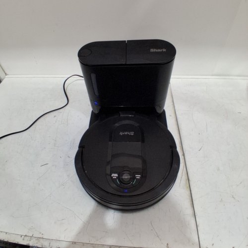 SHARK IQ ROBOT SELF-EMPTY BAGLESS ROBOT VACUUM CLEANER - BLACK (MODEL: RV1100SRCA) image 4