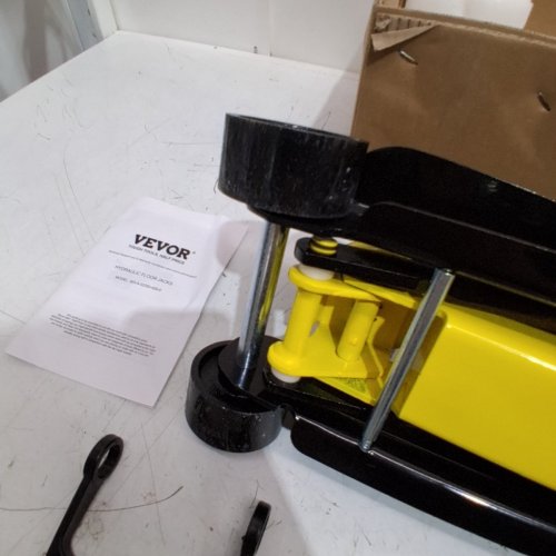 VEVOR HEAVY DUTY LOW PROFILE FLOOR JACK WITH SINGLE PISTON HYDRAULIC PUMP - 2.5 TON MAX - YELLOW (MODEL: WD-A-02250-A00-0) image 5