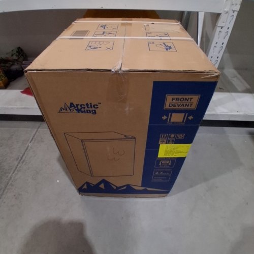 ARTIC KING SINGLE DOOR MINI FRIDGE - 2.4 CU. FT - STAINLESS STEEL (MODEL: ARM024S1ARSV) image 3