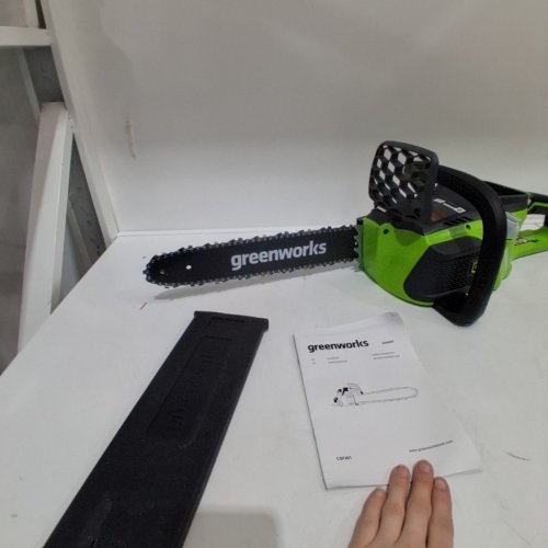 GREENWORKS PRO CORDLESS CHAINSAW *TOOL ONLY* - 40V - 14" - GREEN/BLACK - (MODEL: 2000600) image 3
