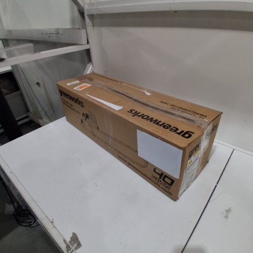 GREENWORKS PRO CORDLESS CHAINSAW *TOOL ONLY* - 40V - 14" - GREEN/BLACK - (MODEL: 2000600) image 6