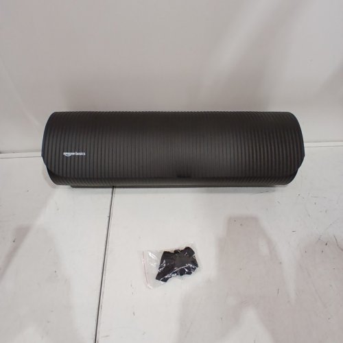 AMAZON BASICS YOGA/EXCERSISE MAT - 74'' X 24'' - BLACK image 2