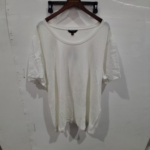 WOMEN'S LANE BRYANT EYELET SLEEVE BLOUSE - 4X - WHITE (STYLE: AMIKA LB0039) image 2