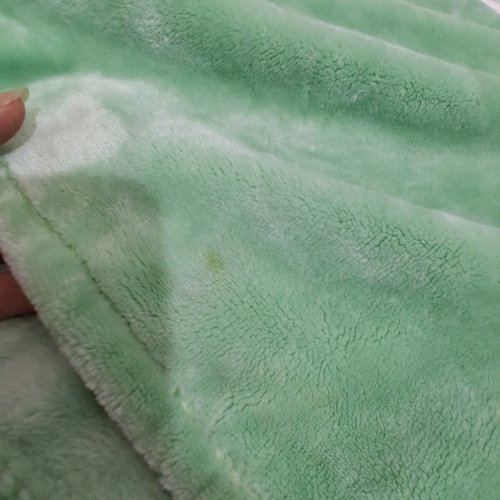 KATE SPADE PLUSH THROW BLANKET - 60" X 70" - MINT GREEN (MODEL: 1859162) image 2