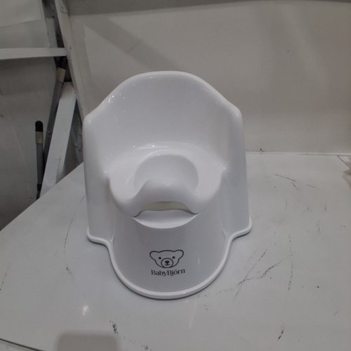 BABYBJORN INFANT SMART POTTY CHAIR - WHITE (055221US) image 2