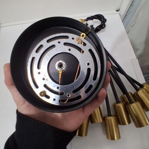 TIOOLO SPUTNIK MID CENTURY CHANDELIER - 33" X 21" - BLACK AND GOLD (MODEL: HL701) image 4