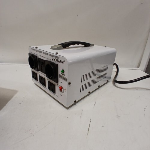 LVYUAN VOLTAGE TRANSFORMER POWER CONVERTER - 5000W - STEP UP 110V TO 220V, STEP DOWN 220V TO 110V - WHITE (MODEL:VTUS-EU5000) image 4