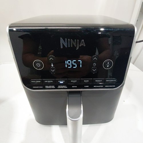 NINJA AIR FRYER PRO XL 6-IN-1 FRYER OVEN WITH MAX CRISP TECHNOLOGY - 6.5QT - BLACK (MODEL: AF181C) image 2