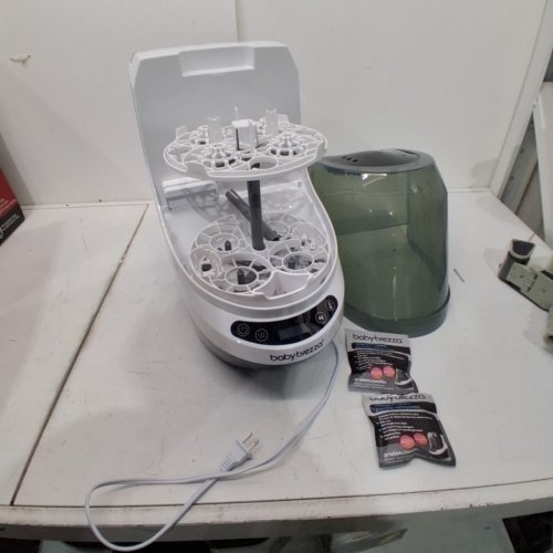 BABYBREZZA BOTTLE WASHER PRO 3-IN-1 WASHER/STERILIZER/DRYER - HOLDS 4 BOTTLES - BLACK/WHITE (MODEL: BRZ0103) image 3