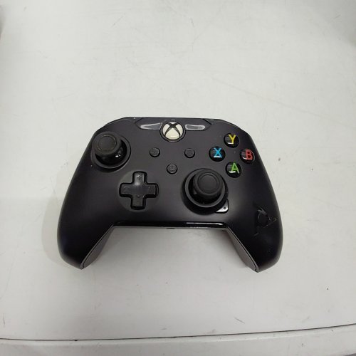 PDP GAMING WIRED CONTROLLER FOR XBOX/PC - RAVEN BLACK image 2