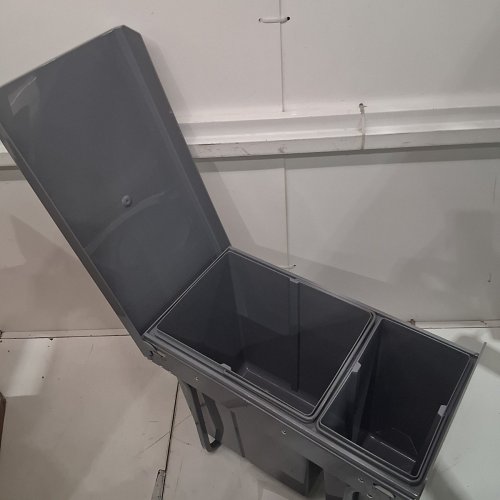 KOSIEHOUSE PULL OUT DUAL SLIDE OUT GARBAGE CAN WITH LID - 30L - 28" - GREY (MODEL:N002) image 4