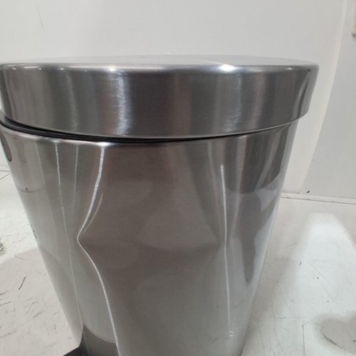 MAINSTAYS STAINLESS STEEL PEDAL BIN - 5 L- SILVER image 3