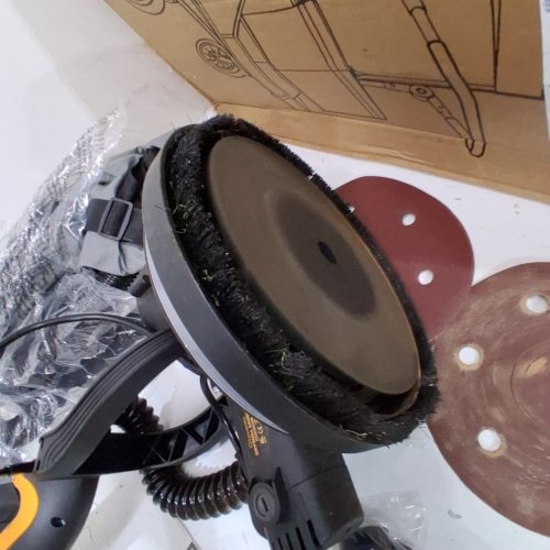 GIOVENTU DRYWALL SANDER WITH VACUUM, VARIABLE SPEEDS FROM 900RPM-1800RPM - BLACK/YELLOW (MODEL: SZL-225V-2) image 2