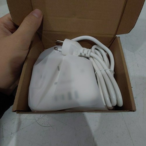 META-ANT THAILAND POWER ADAPTER WITH 3 AMERICAN OUTLETS 4 USB PORTS(2 USB-C - 3FT - WHITE (763S-C) image 2